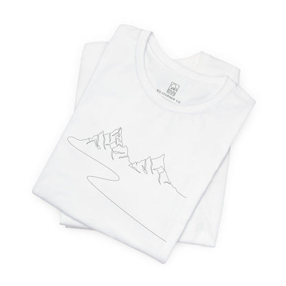 Single Line Mountain Tee – Unisex Minimalist Nature Shirt