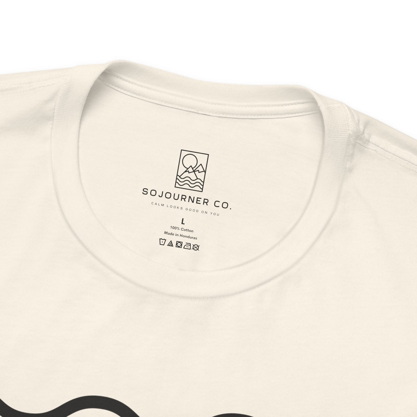 Minimalist Wavy Lines Tee – Unisex T-Shirt