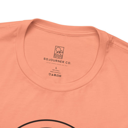 Wave Lines Tee – Minimalist Surf-Inspired Design