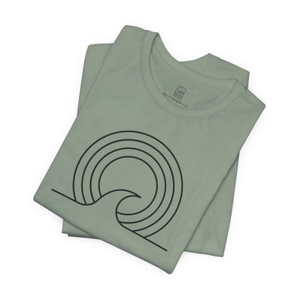 Wave Lines Tee – Minimalist Surf-Inspired Design
