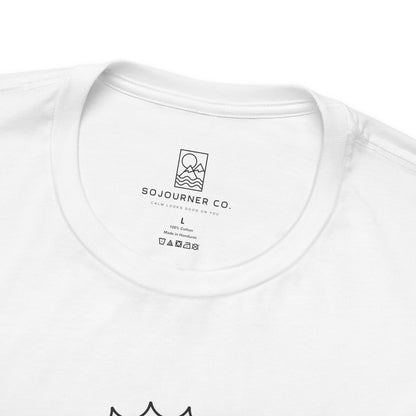 Trail Gear Tee – Minimalist Mountain Bike Emblem