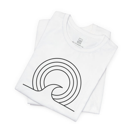 Wave Lines Tee – Minimalist Surf-Inspired Design