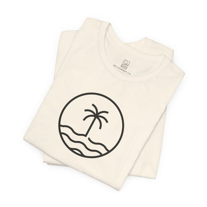 Coastal Circle Tee – Palm & Waves Minimalist Design