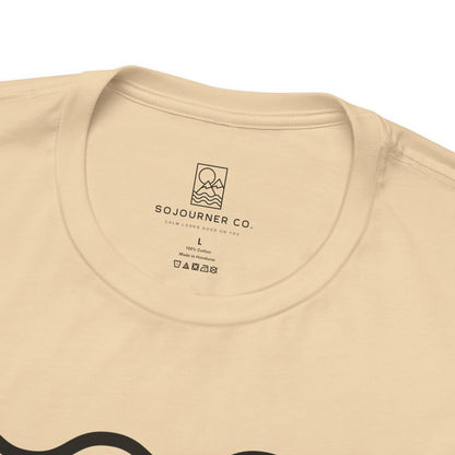 Minimalist Wavy Lines Tee – Unisex T-Shirt