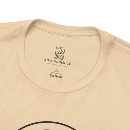 Wave Lines Tee – Minimalist Surf-Inspired Design