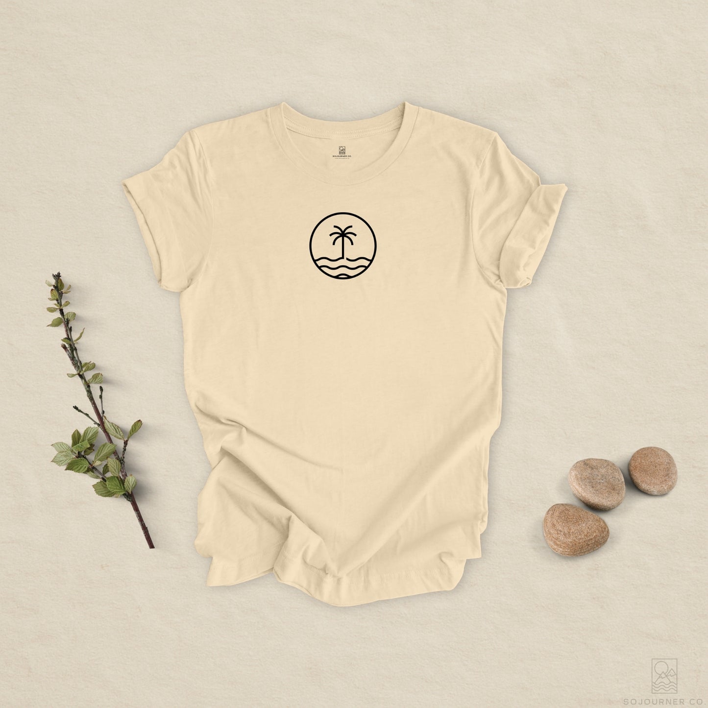 Coastal Circle Tee – Palm & Waves Minimalist Design